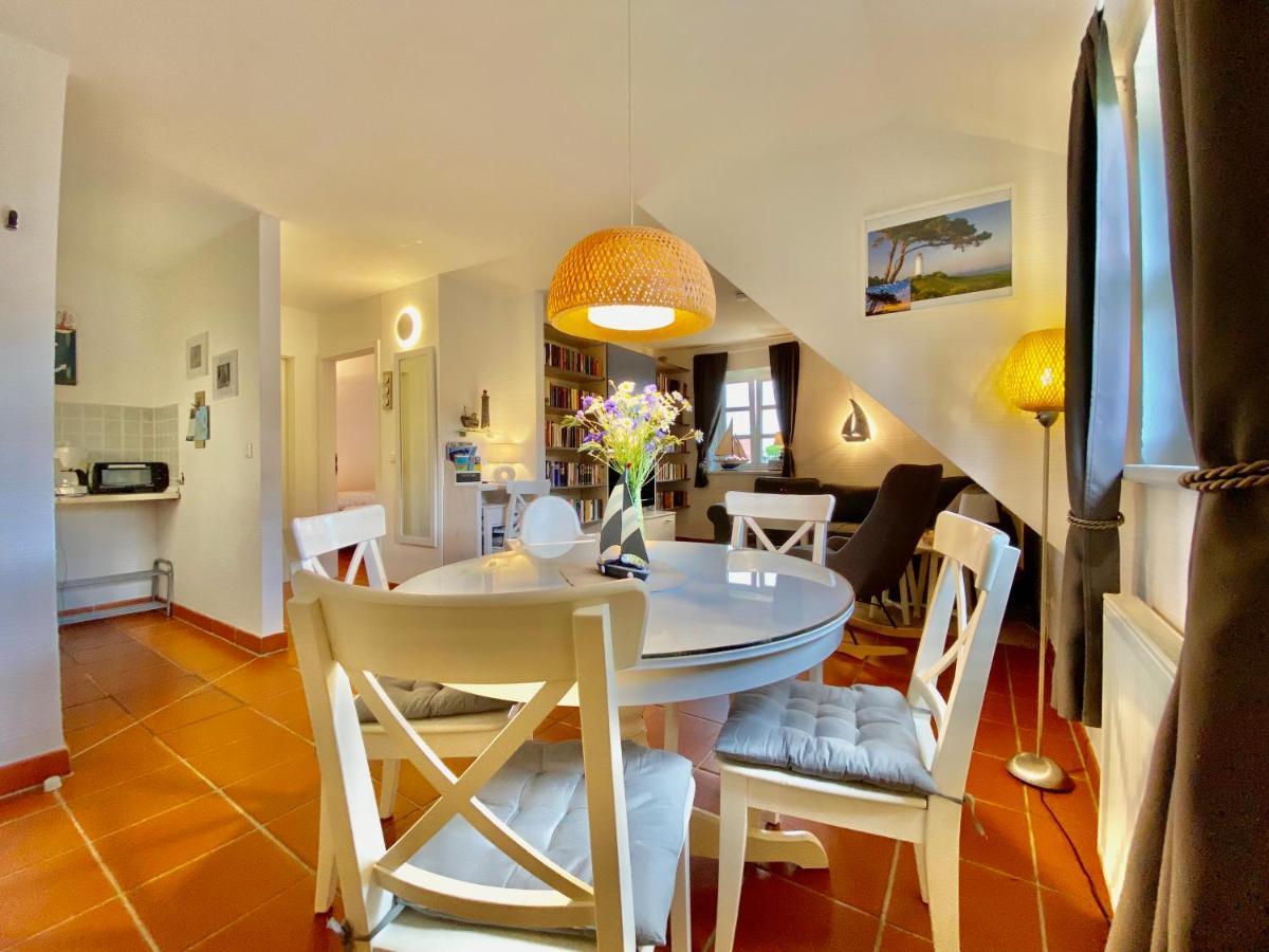 Strandnahe Ferienwohnung Ruegen Dranske Bagian luar foto