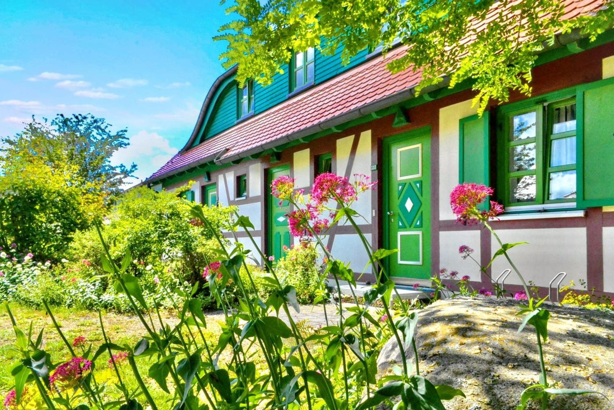 Strandnahe Ferienwohnung Ruegen Dranske Bagian luar foto