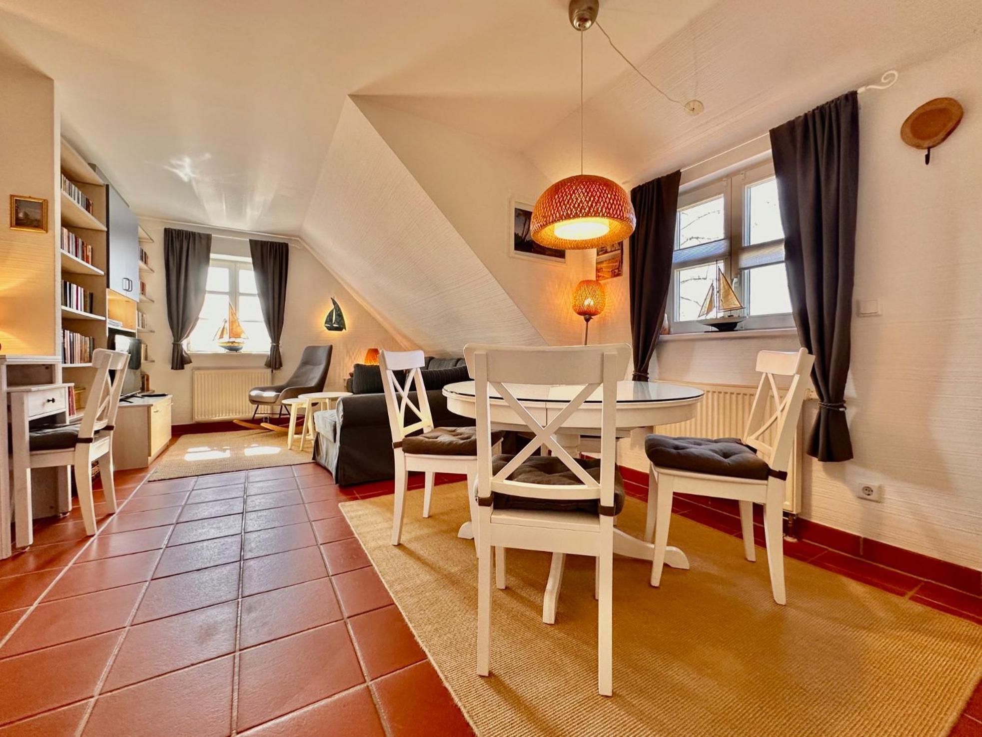 Strandnahe Ferienwohnung Ruegen Dranske Bagian luar foto