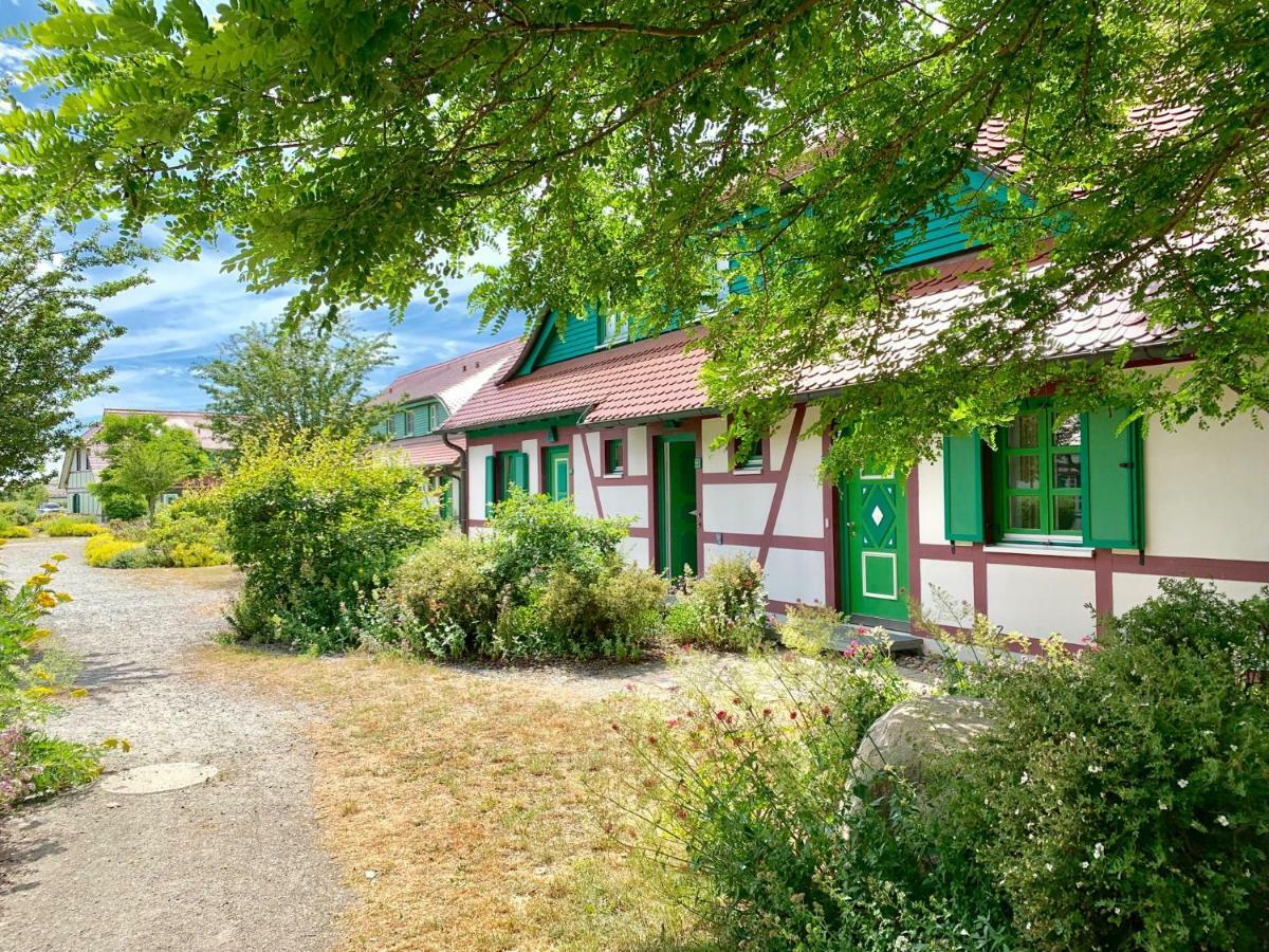 Strandnahe Ferienwohnung Ruegen Dranske Bagian luar foto
