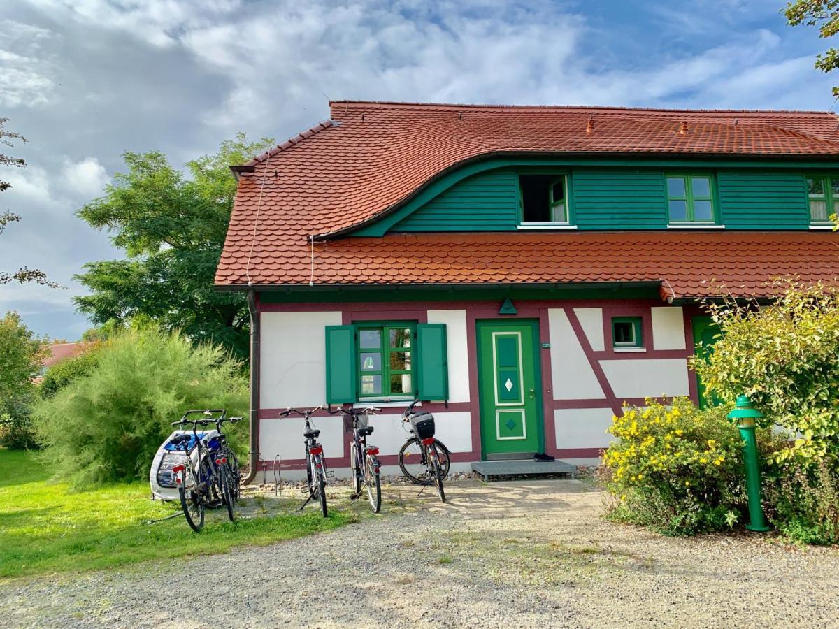 Strandnahe Ferienwohnung Ruegen Dranske Bagian luar foto